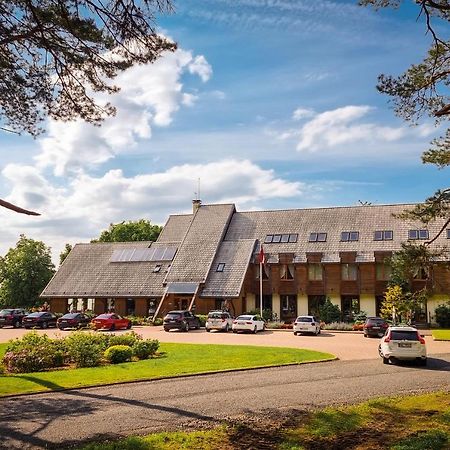Abzali Hotel And Restaurant With Self Check-In Ādaži Exterior foto
